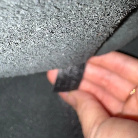 NEW ~PORTLAND LEATHER GOODS~ Lola Crossbody Tote in Black Leather - Picture 8 of 9